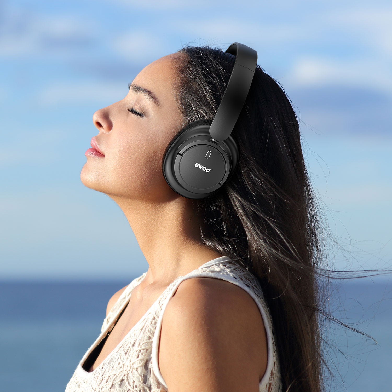 Wireless Noise Cancelling Headphone