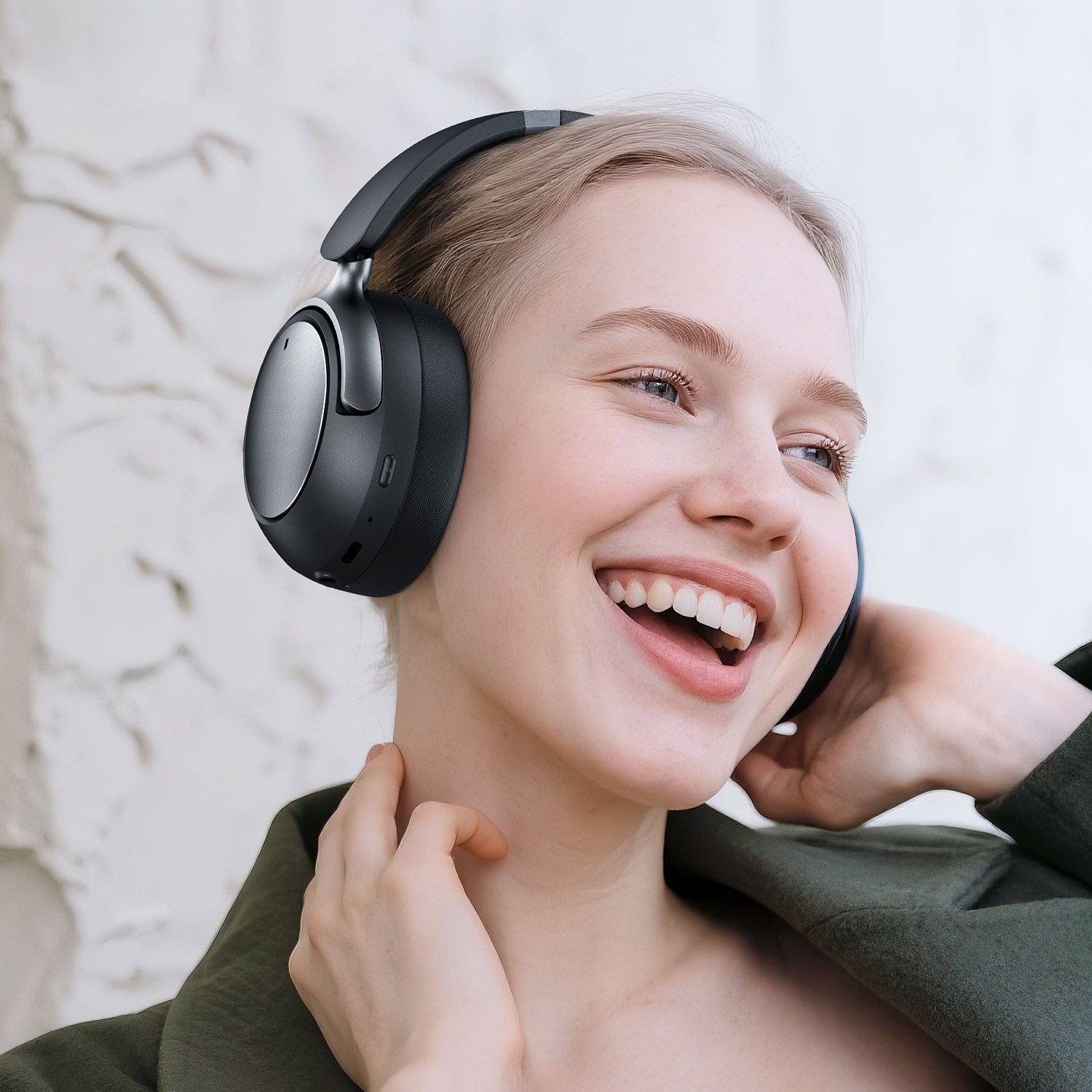 Foldable ANC Wireless Headphones