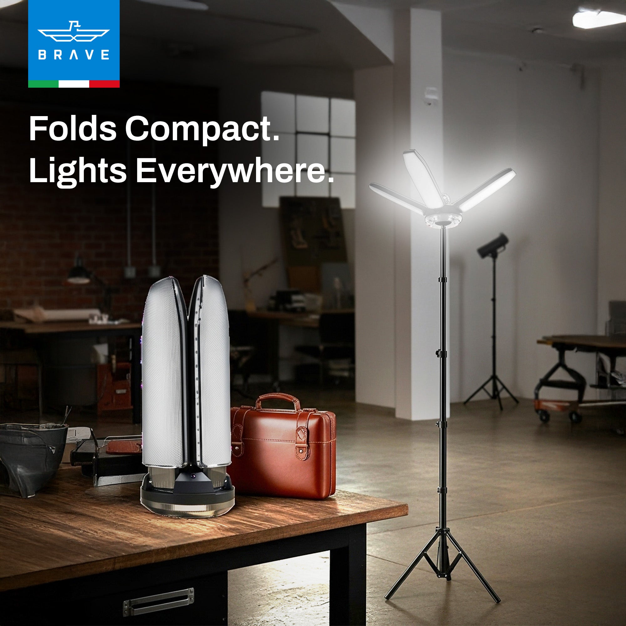 Portable Floodlight with Tripod